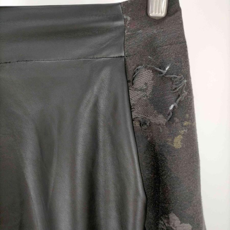 meagratia meagratia(メアグラーティア) シンセティックレザースカート  