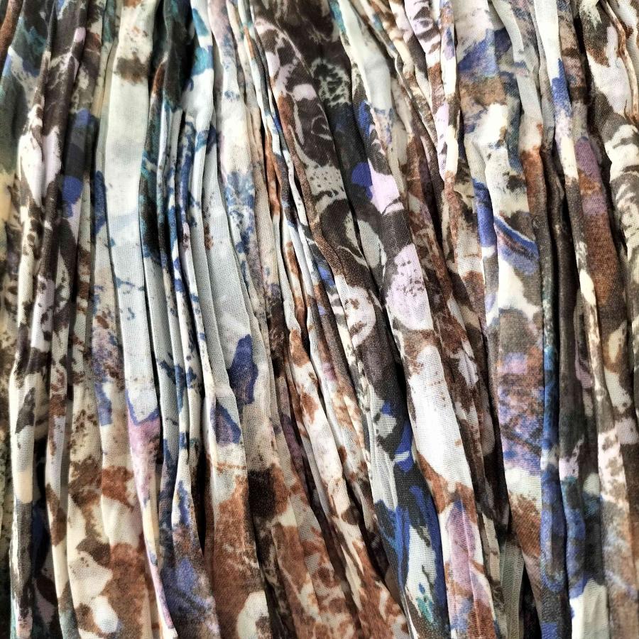 希少 美品 03年製 イッセイミヤケ ホワイトレーベル 花柄 プリーツ スカート 希少 美品 03年製 イッセイミヤケ ホワイトレーベル 花柄