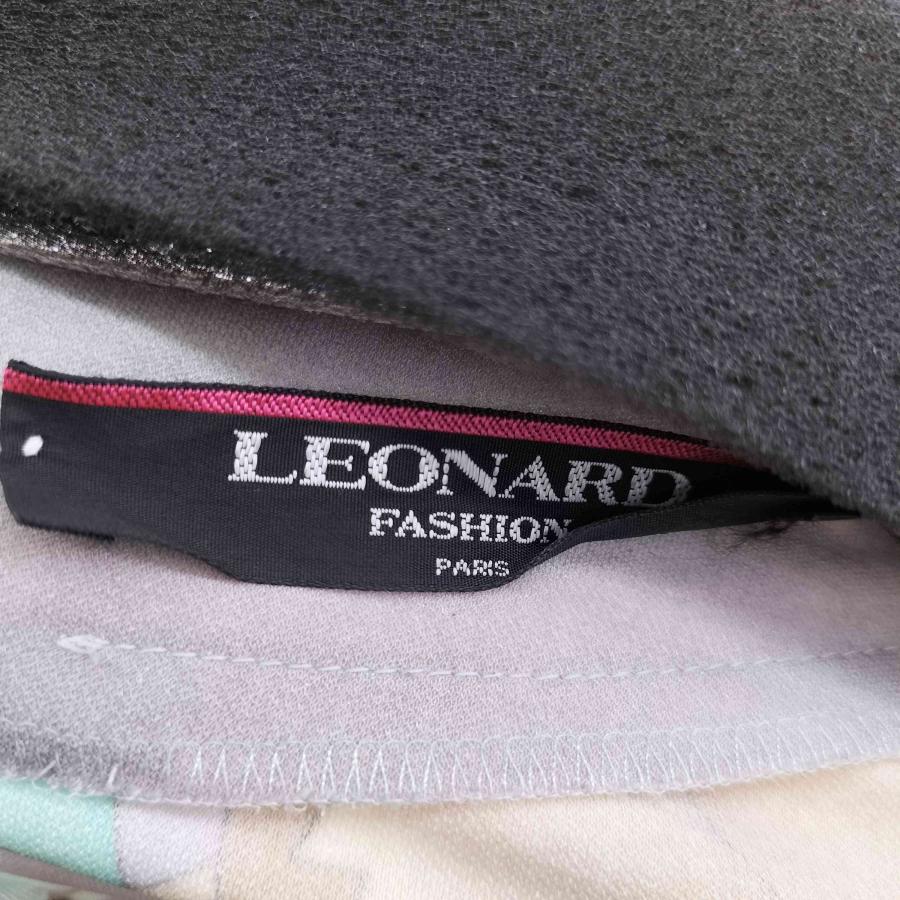 美品 LEONARD レオナール ウールシルク ペイズリー 美品 LEONARD レオナール ミドル丈 シルクウール 美しい花柄