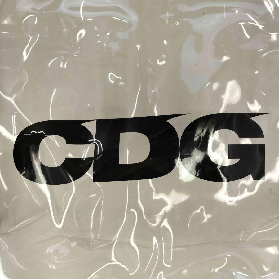 CDG COMME des GARCONS(シーディージーコムデギャルソン) フロントロゴ