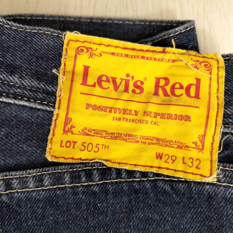 Levi