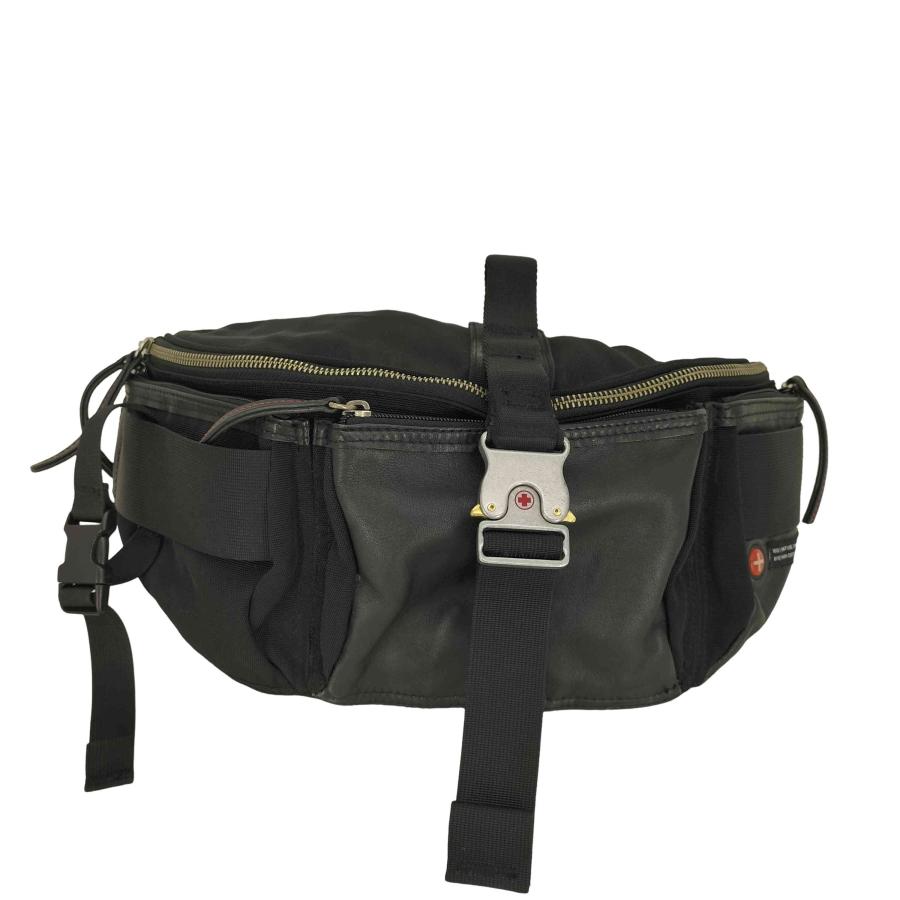 TOUGH JEANS SMITH マルチポケット ボディバッグ TOUGH Jeansmith(タフ