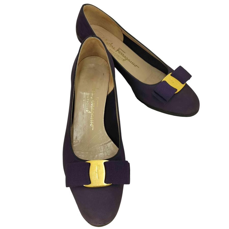 FERRAGAMO Salvatore Ferragamo(サルヴァトーレフェラガモ) イタリア製  