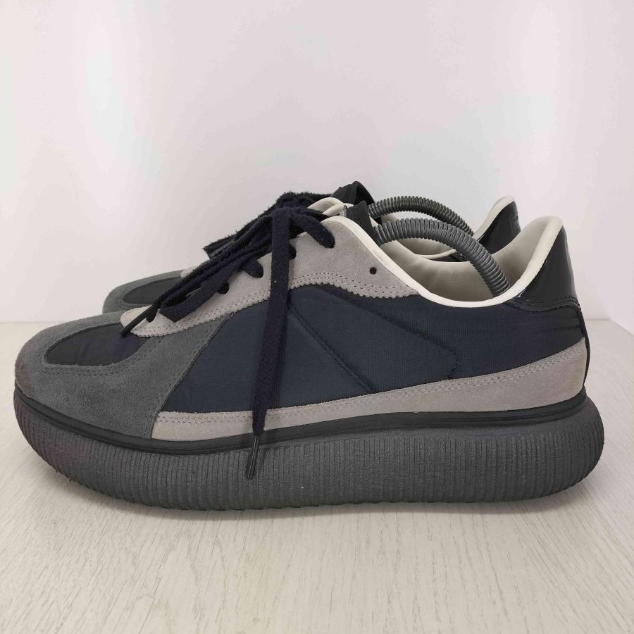 Onitsuka Tiger（オニツカタイガー） DELECITY ローカットスニーカー