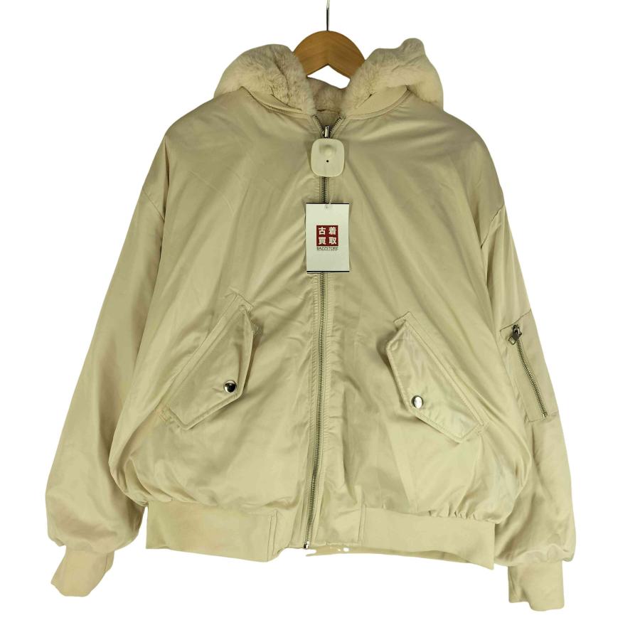 ZARAリバーシブルフ―ド付きMA―1型ファ―ブルゾン ZARAリバーシブルフ―ド付きMA―1型ファ―ブルゾン