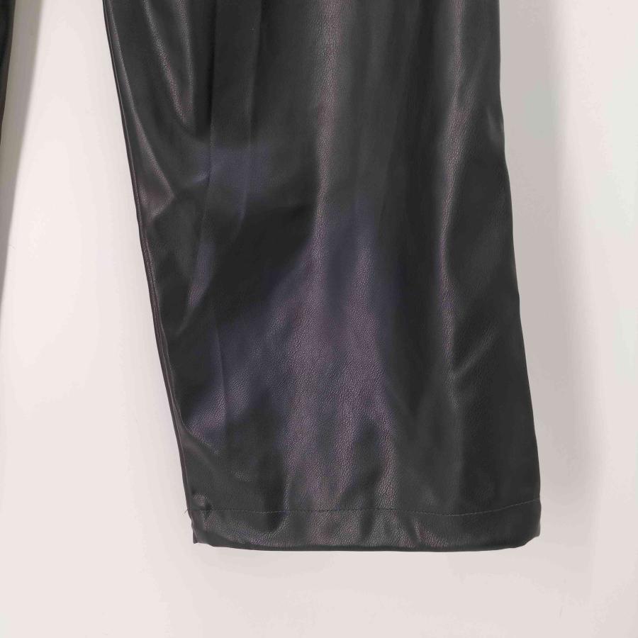 ZARA ZARA(ザラ) 2タックフェイクレザーワイドパンツ レディース ZARA ZARA(ザラ) 2タックフェイクレザーワイドパンツ レディース