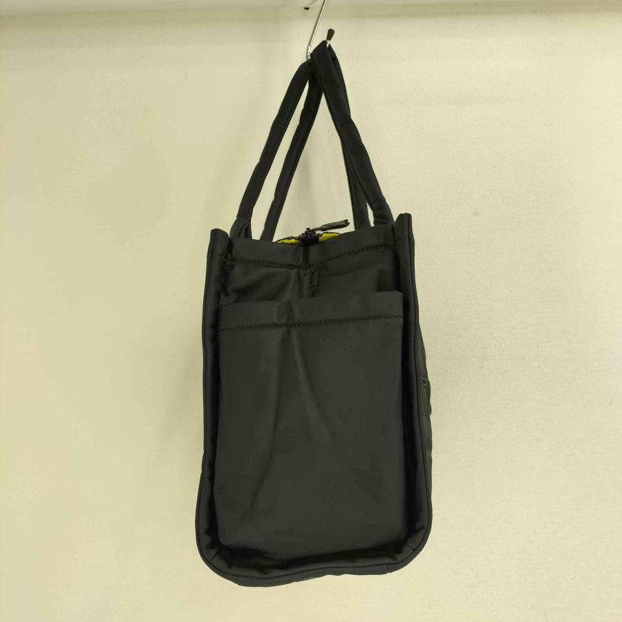 新品！限定レア品　MARC JACOBS ザパフィーナイロンスリングバッグ　黒 MARC JACOBS - MARC JACOBS(マークジェイコブス) ショルダー