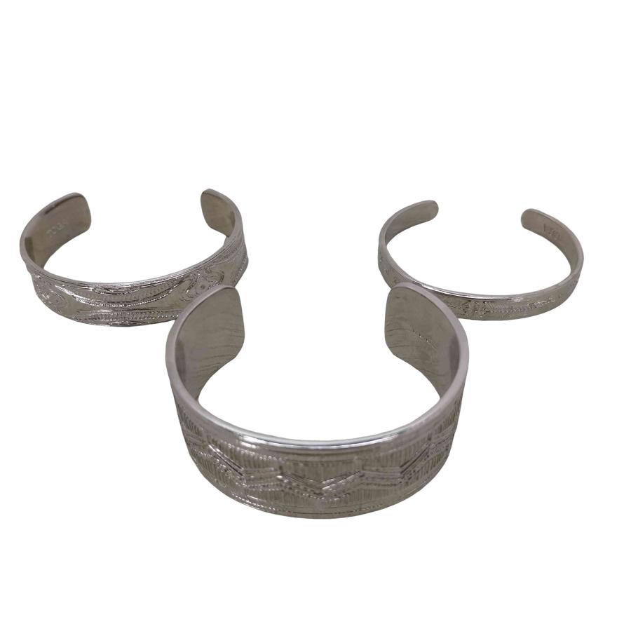 TOGA VIRILIS Metal bangle set 