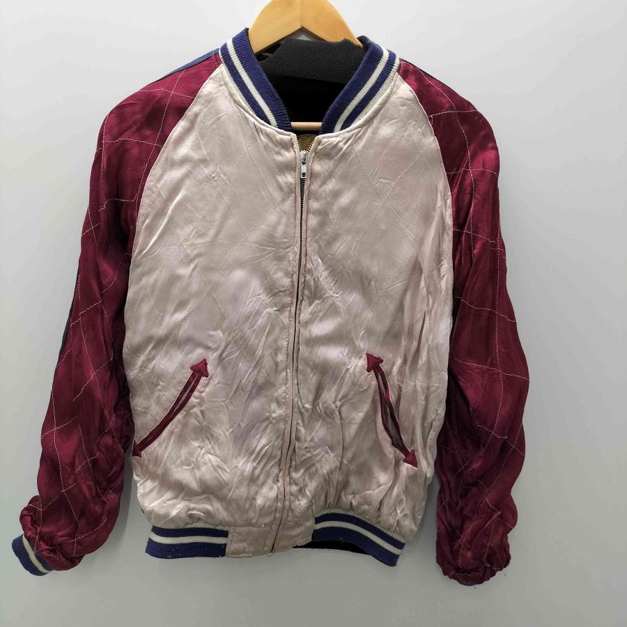 IOLANIリバーシブルスカジャン　居楽仁　兎 IOLANI IOLANI(イオラニ) 居楽仁 うさぎ 兎 刺繍 裏地