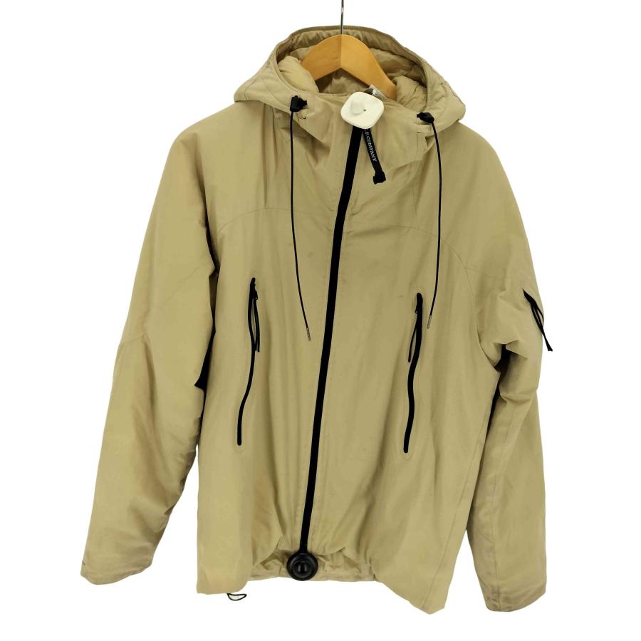 C.P.カンパニー　Pro-Tek ジャケット Lサイズ新品未使用サイズ50 C.P.カンパニー Pro-Tek ジャケット Lサイズ新品未使用サイズ50 C.P.