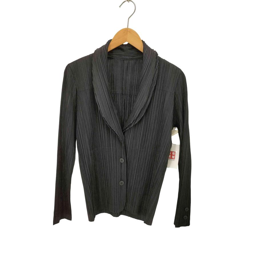 【美品】ISSEY MIYAKE プリーツ加工 中綿 ジャケット ショールカラー 中古・古着通販】ISSEY MIYAKE (イッセイミヤケ) プリーツ