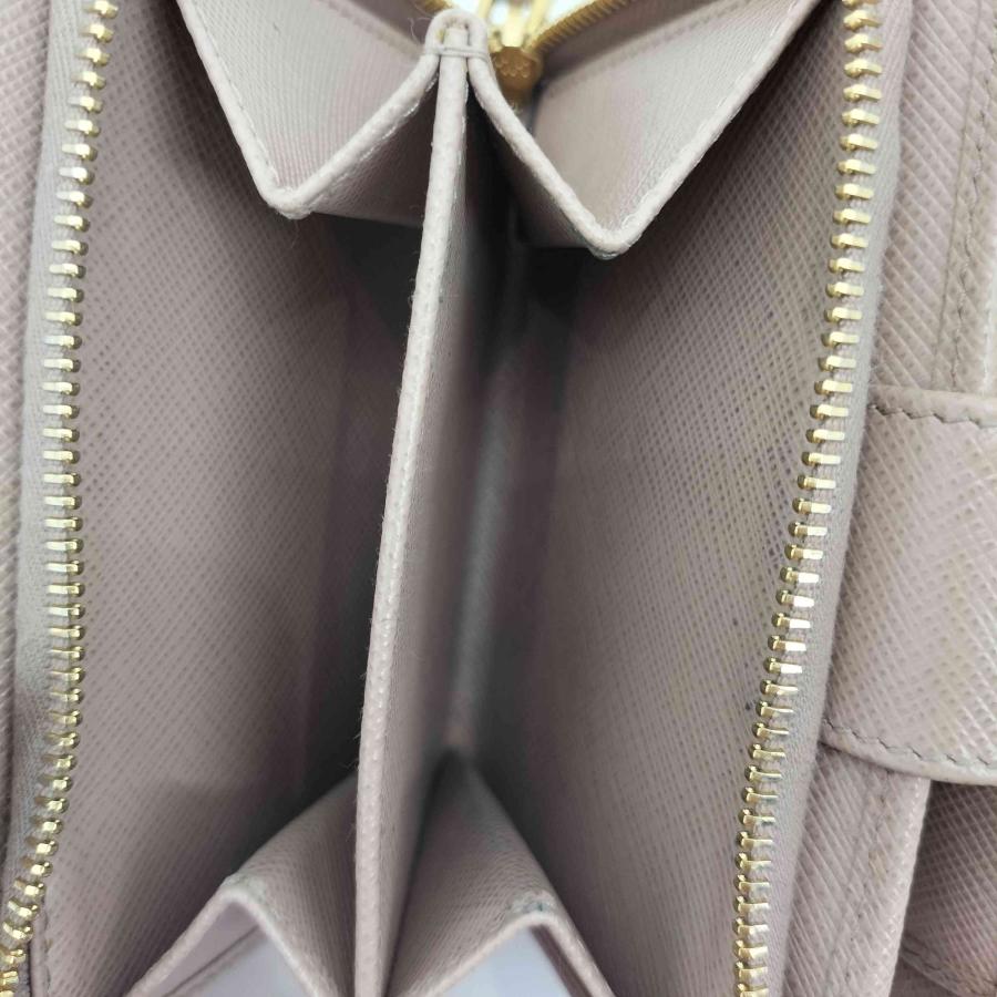 PRADA（プラダ） サフィアーノ 二つ折り ラウンドジップ ウォレット