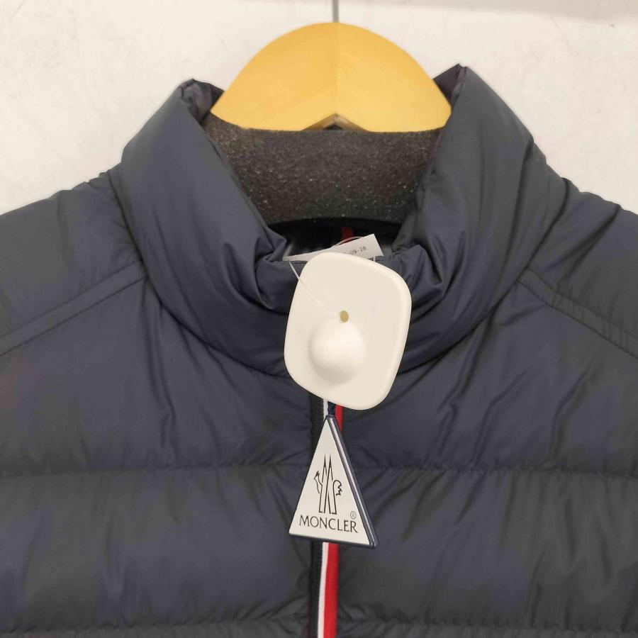 MONCLER(モンクレール)  RABUONS ライトダウンベスト メンズ JPN：L 【中古】【ブランド古着バズストア】 MONCLER（モンクレール） RABUONS ライトダウンベスト メンズ JPN：L