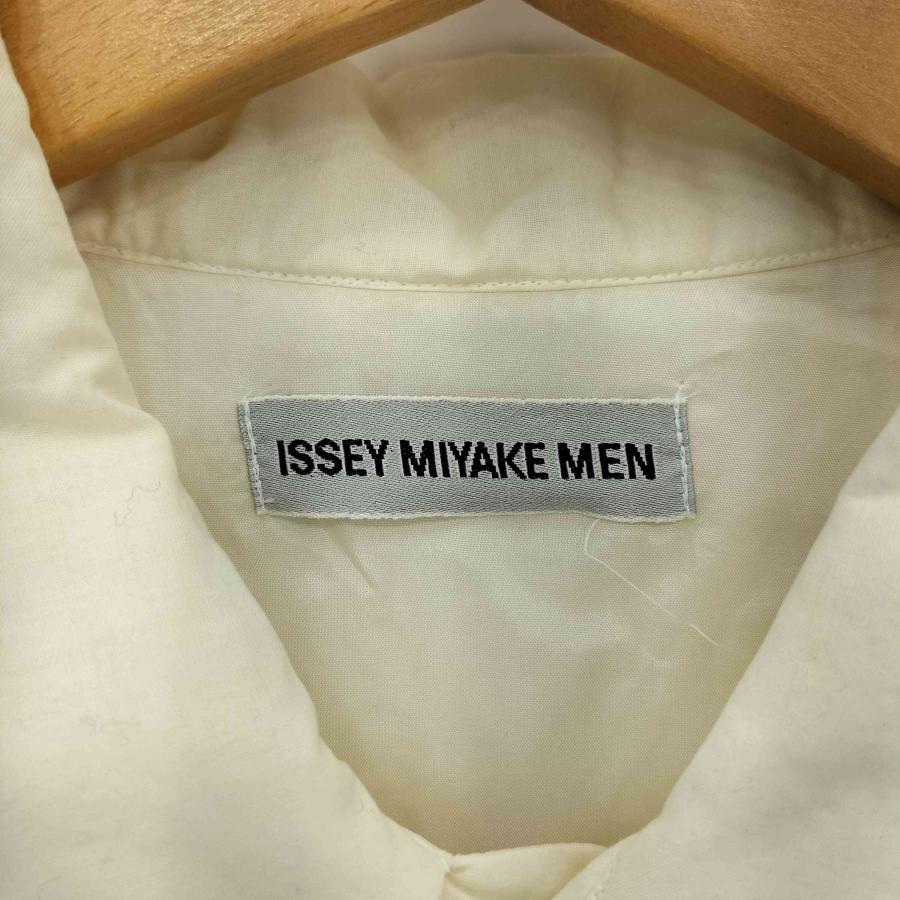 ISSEY MIYAKE MEN(イッセイミヤケメン) 98AW 銀タグ ポリウレタンコーティング 中綿 パフ パデッド ジャケット メンズ JPN：L 【中古】【ブランド古着バズストア】 ISSEY MIYAKE MEN MEN(イッセイミヤケメン) 98AW 銀タグ ポリウレタン