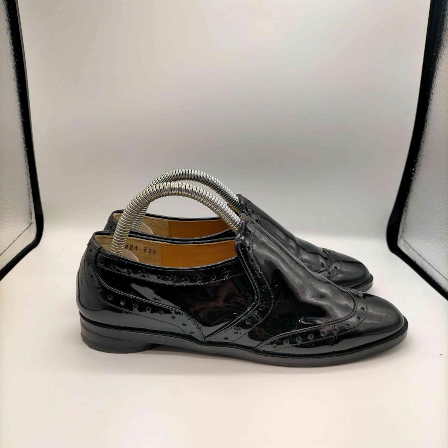 TSUMORI CHISATO（ツモリチサト） ウィングチップ エナメル ローファー