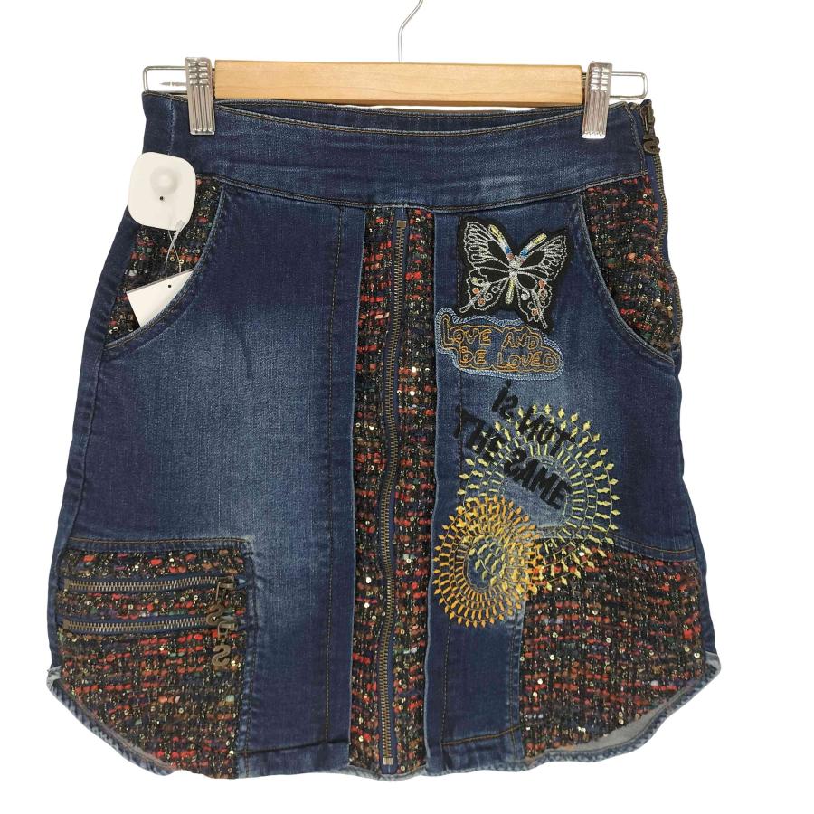 Desigual(デシグアル) スパンコール＆刺繍デザインデニムスカート Y2K レディース  36【中古】【ブランド古着バズストア】 Desigual（デシグアル） スパンコール＆刺繍デザインデニムスカート