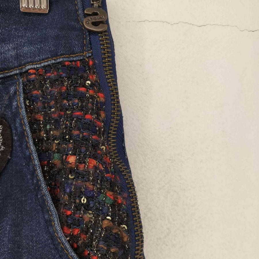 Desigual(デシグアル) スパンコール＆刺繍デザインデニムスカート Y2K レディース  36【中古】【ブランド古着バズストア】 Desigual（デシグアル） スパンコール＆刺繍デザインデニムスカート
