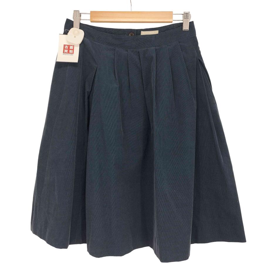 【美品】MARGARET HOWELL　レザースカート　本革　台形　膝丈 MARGARET HOWELL（マーガレットハウエル） コーデュロイひざ丈スカート