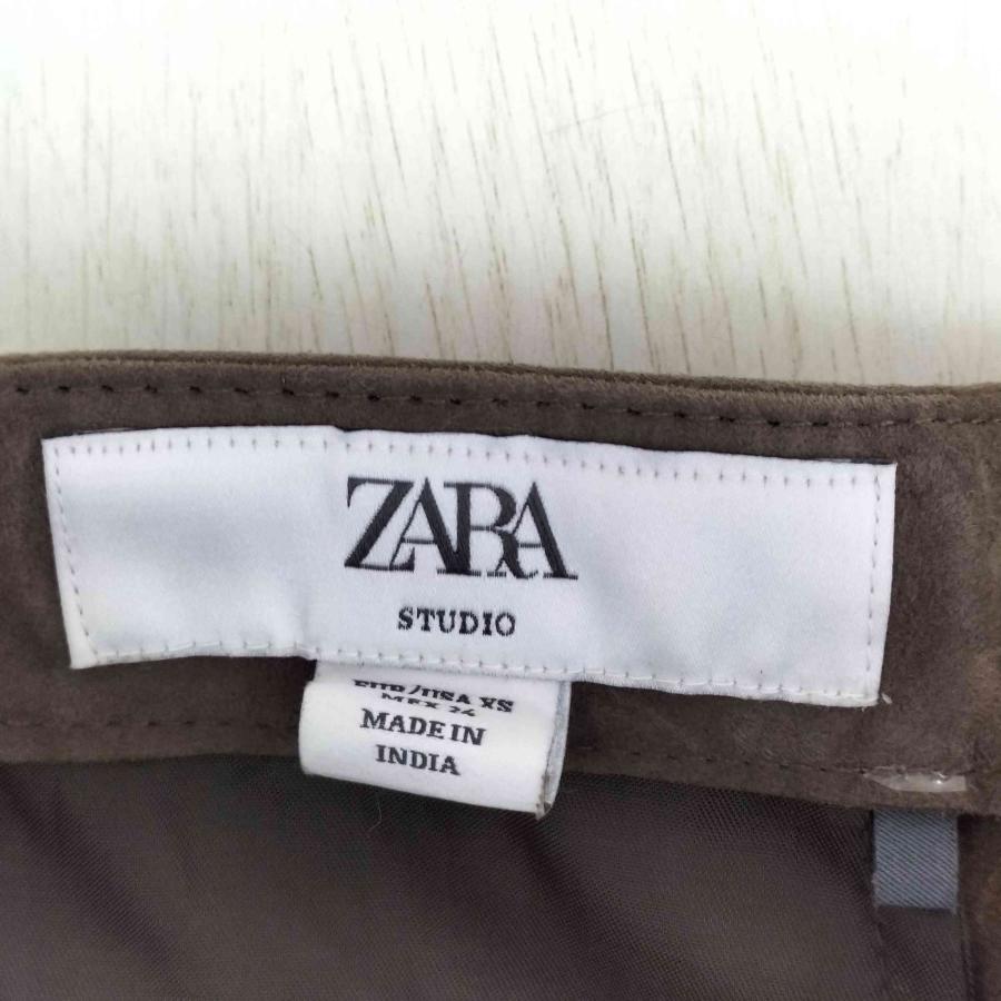 ZARA(ザラ) STUDIO ヤギ皮 スエードレザーダーツパンツ レディース  XS【中古】【ブランド古着バズストア】 ZARA（ザラ） STUDIO ヤギ皮 スエードレザーダーツパンツ レディース