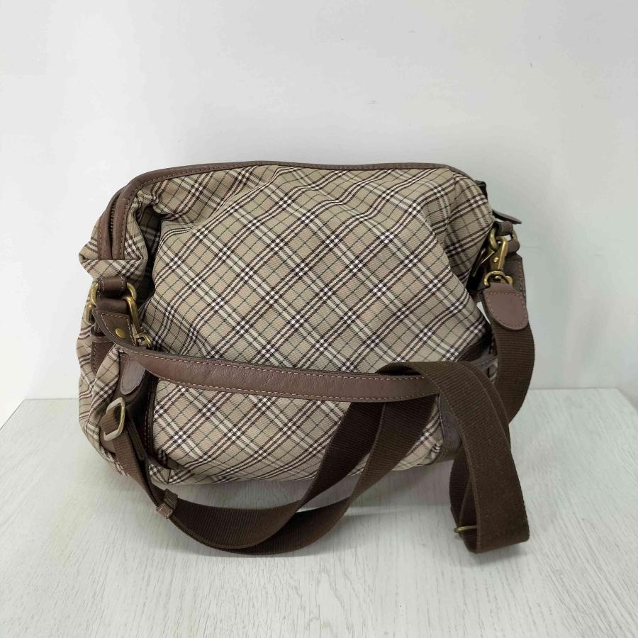 ✨美品 BURBERRY BLUE LABEL アンサンブル ホース刺繍 ✨美品 BURBERRY BLUE LABEL アンサンブル ホース刺繍