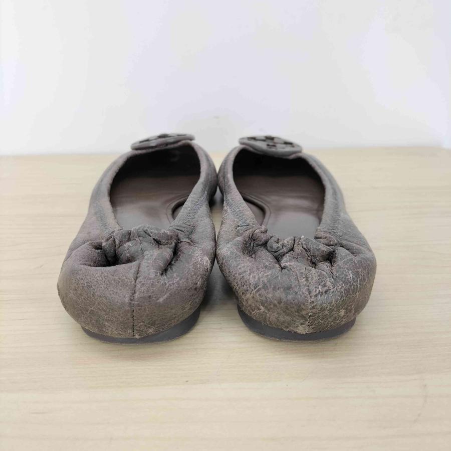 新品未使用 トリーバーチ ロゴモチーフ フラットシューズ バレエシューズ TORY BURCH（トリーバーチ） ロゴ ひび割れ加工 レザー バレエ