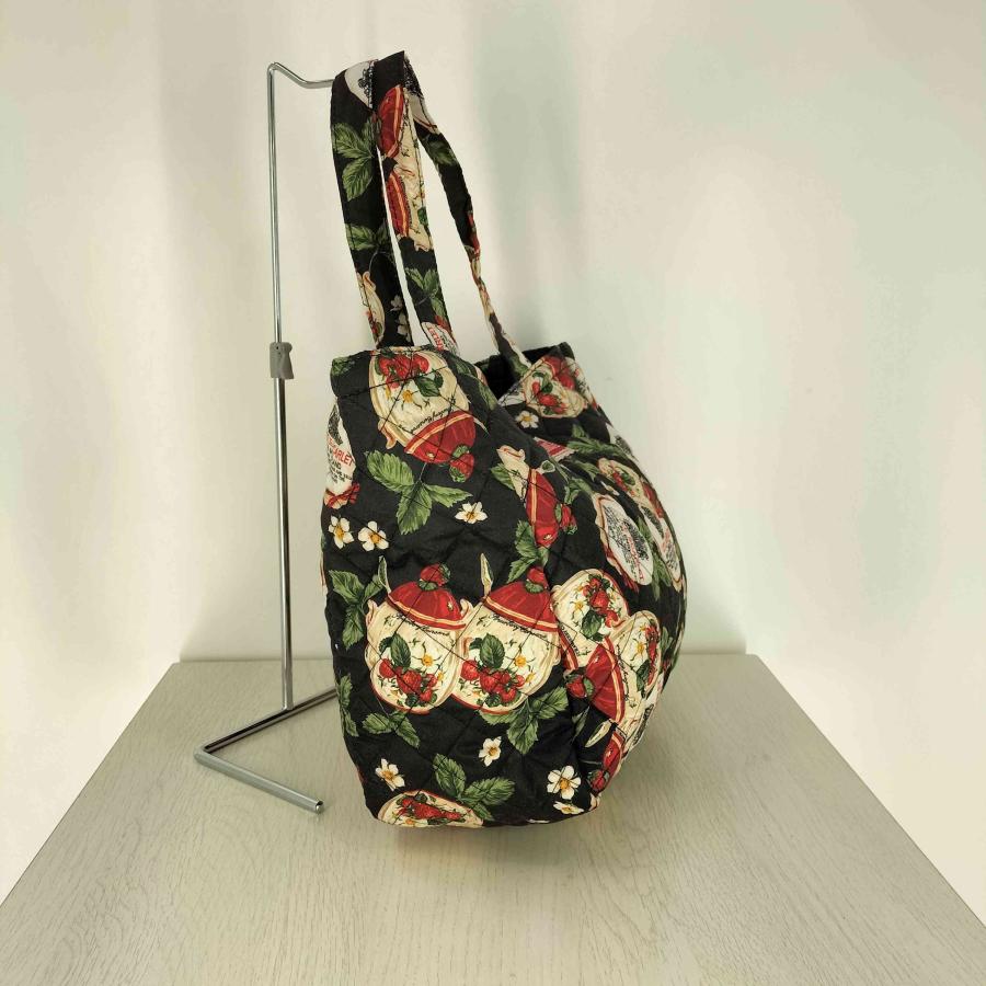 PINK HOUSE（ピンクハウス） イチゴ キルティング トートバッグ