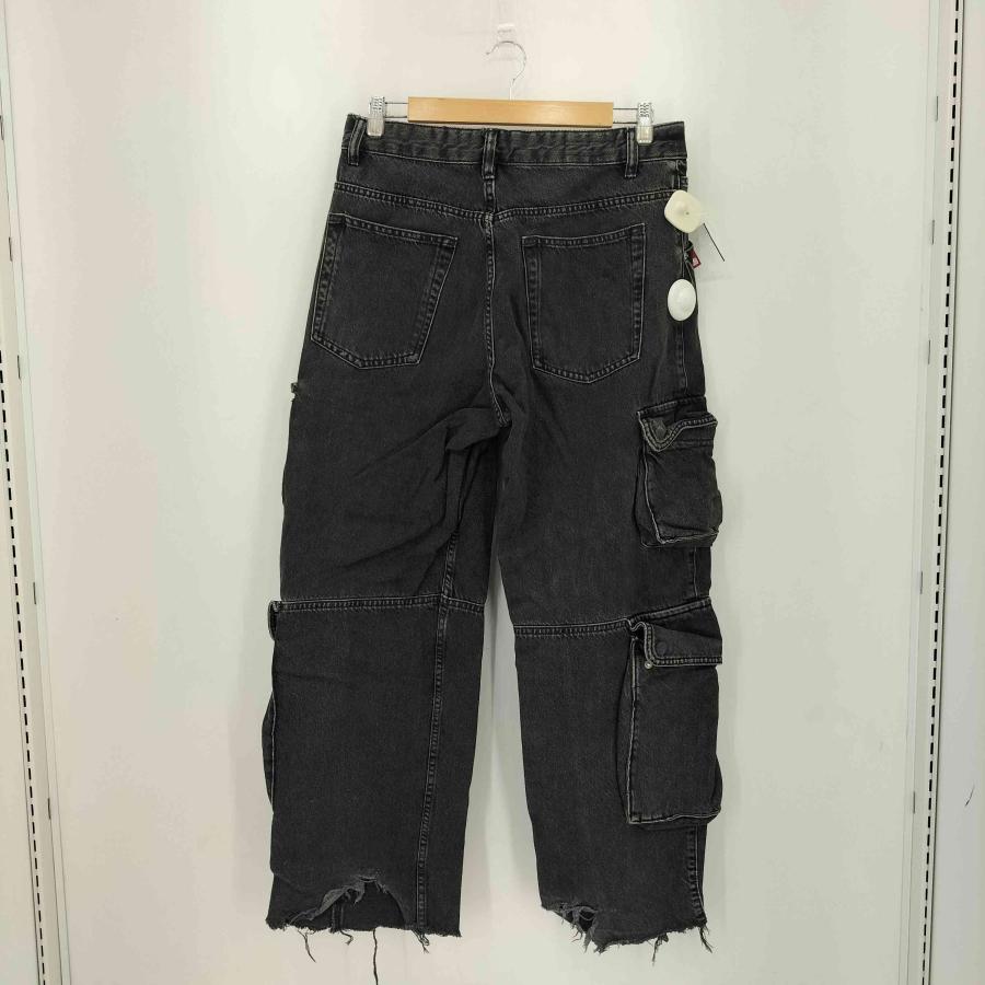 ZARA（ザラ） マルチポケット ブラックデニムカーゴパンツ メンズ 42