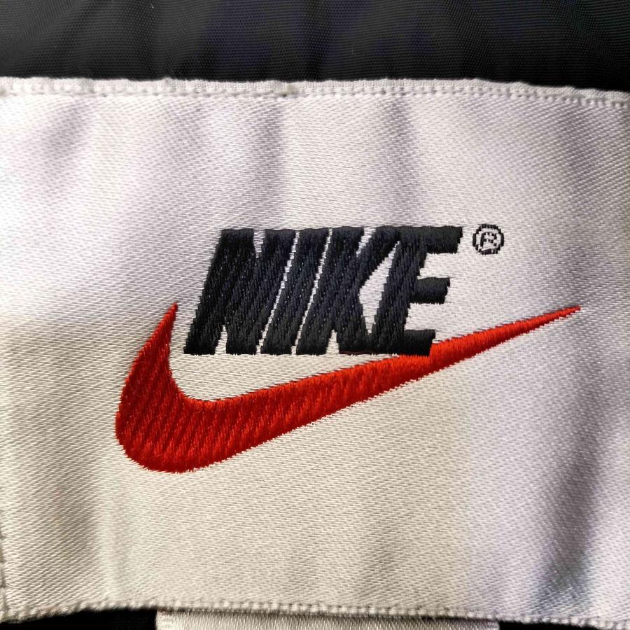 NIKE（ナイキ） 90s 白タグ スウッシュ刺繍 ナイロン ジップアップ