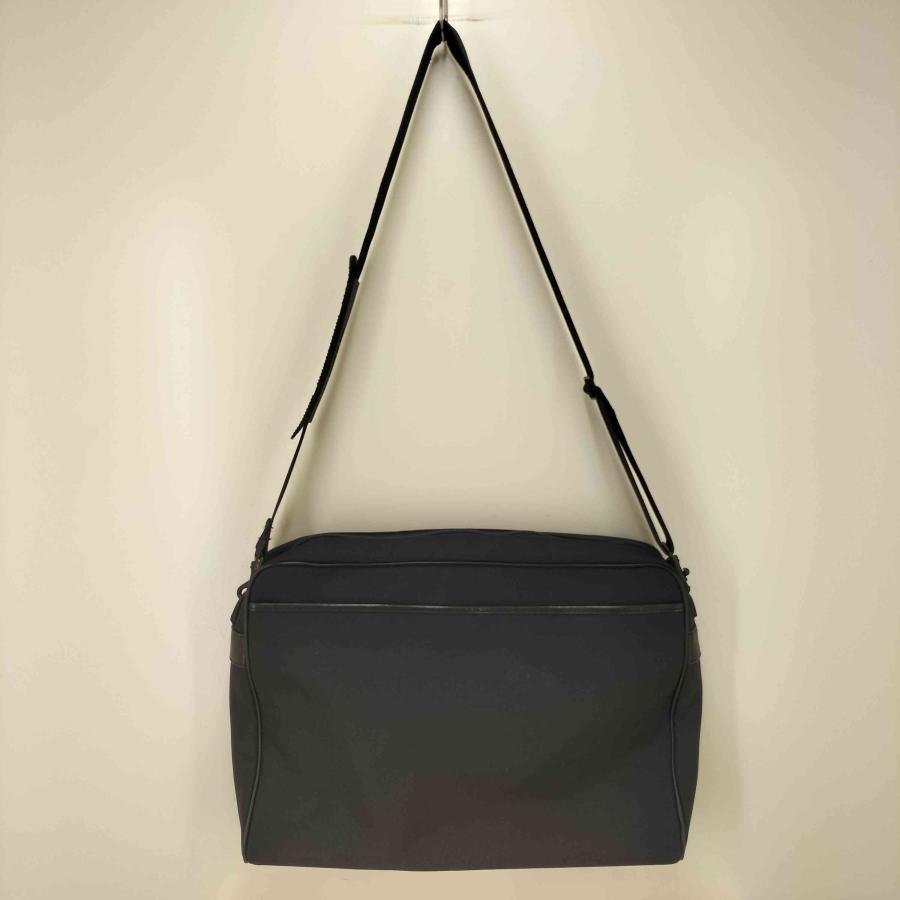 イッセイミヤケ ISSEY MIYAKE im product ハンドバッグ im product ISSEY MIYAKE(アイムプロダクトイッセイミヤケ) ビジネス