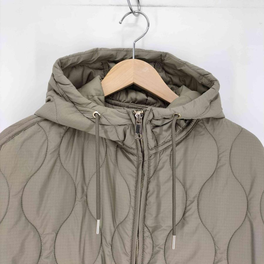 ZARA（ザラ） 撥水加工入りフード付きパフジャケット レディース