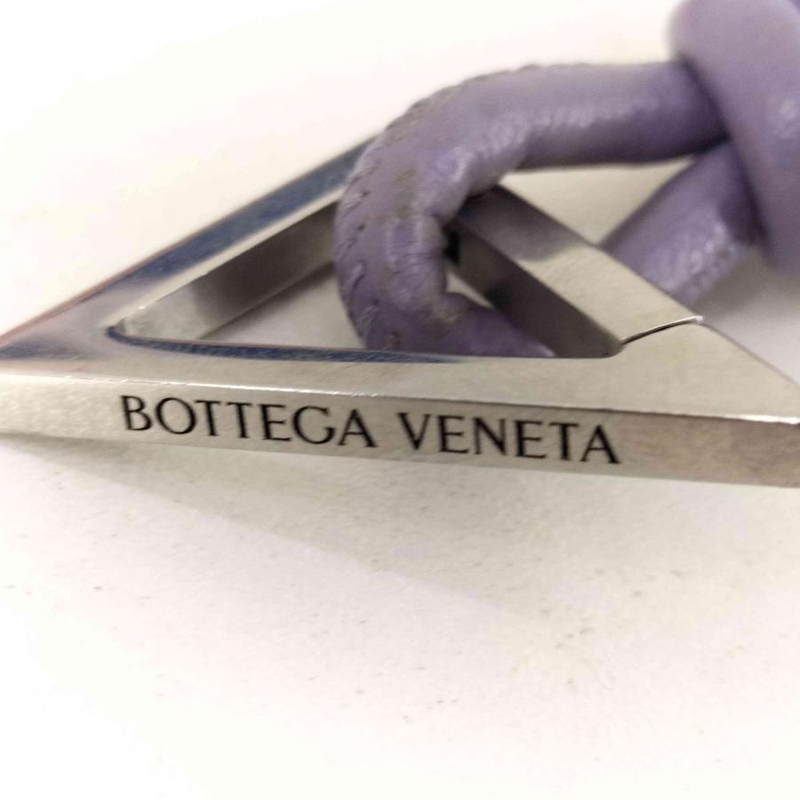 BOTTEGA VENETA（ボッテガ・ヴェネタ） トライアングルキーリング