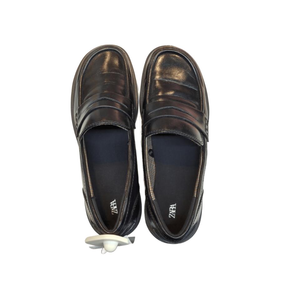 【新品未使用】CLARKS® × ZARA レザーローファー ブラック 43 69. CLARKS X ZARA レザーローファー購入品レビュー｜羽生健太郎