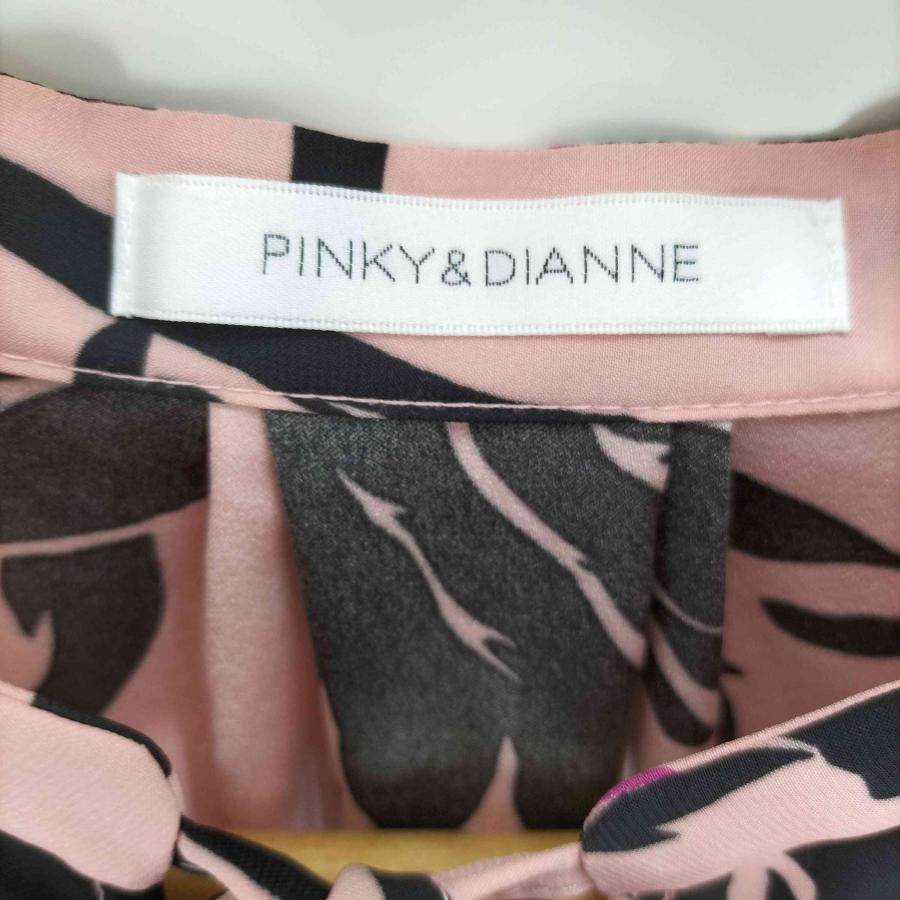 PINKY&DIANNE（ピンキー アンド ダイアン） フラワープリントブラウス