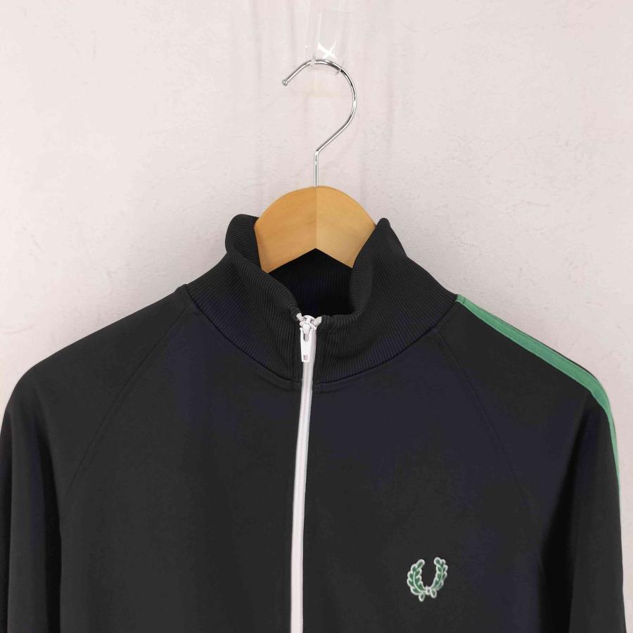 FRED PERRY トラックジャケット ブラック ポルトガル製 フレッドペリー FRED PERRY（フレッドペリー） ポルトガル製 トラックジャケット