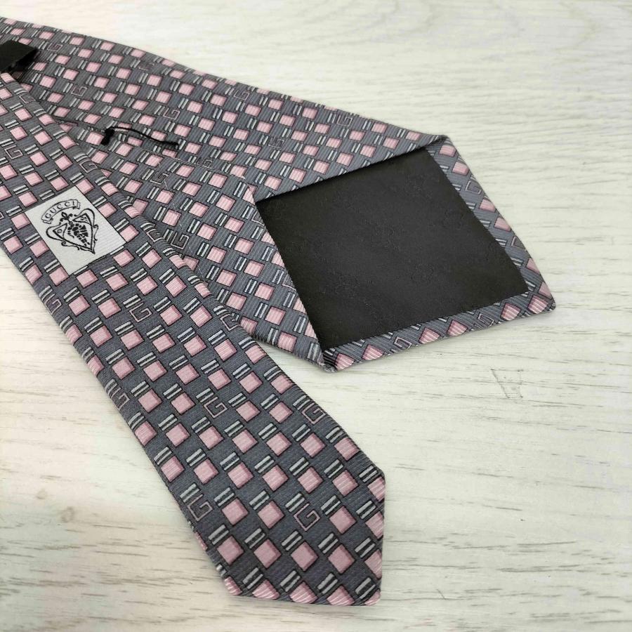 GUCCI（グッチ） 総柄 シルクネクタイ メンズ 表記無 中古 古着 1222