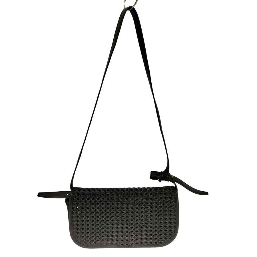 CHARLES&KEITH(チャールズアンドキース) ウーブンフラップショルダー 