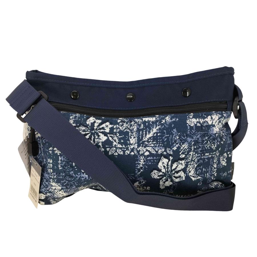 Eddie Bauer（エディーバウアー） ALOHA style ショルダーバッグ
