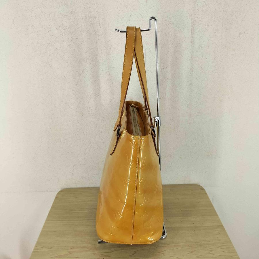 LOUIS VUITTON(ルイヴィトン) モノグラム ヴェルニ ヒューストン