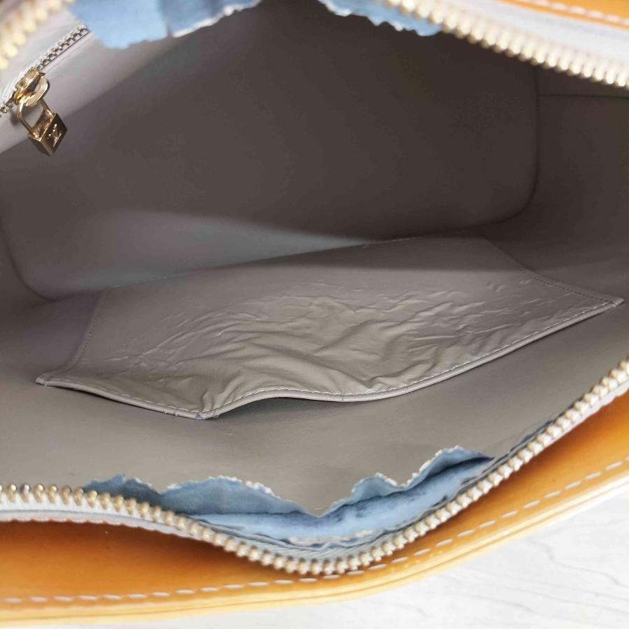 LOUIS VUITTON(ルイヴィトン) モノグラム ヴェルニ ヒューストン