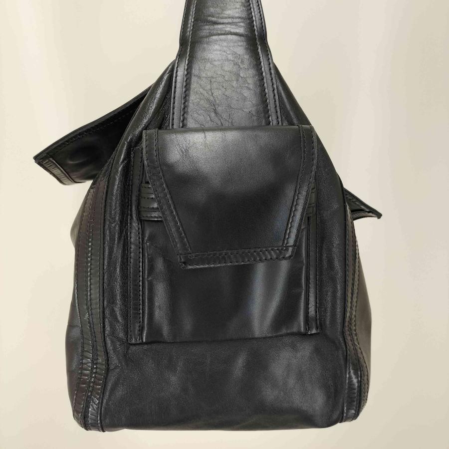 DKNY レザー　ショルダーバッグ ダナキャラン DKNY（ダナ・キャラン・ニューヨーク） 00S レザー フラップ
