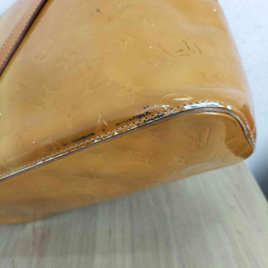 LOUIS VUITTON(ルイヴィトン) モノグラム ヴェルニ ヒューストン