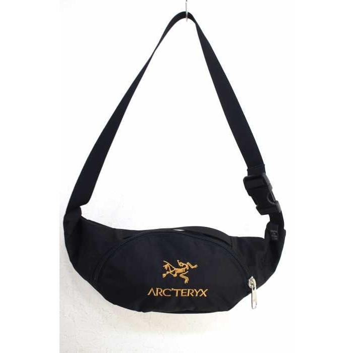 アークテリクスビームス Arc Teryx Beams ショルダーバッグ メンズ サイズ表記無 40th別注 Urban Fanny ミニショルダ ブランド古着販売のbazzstore 通販 Yahoo ショッピング