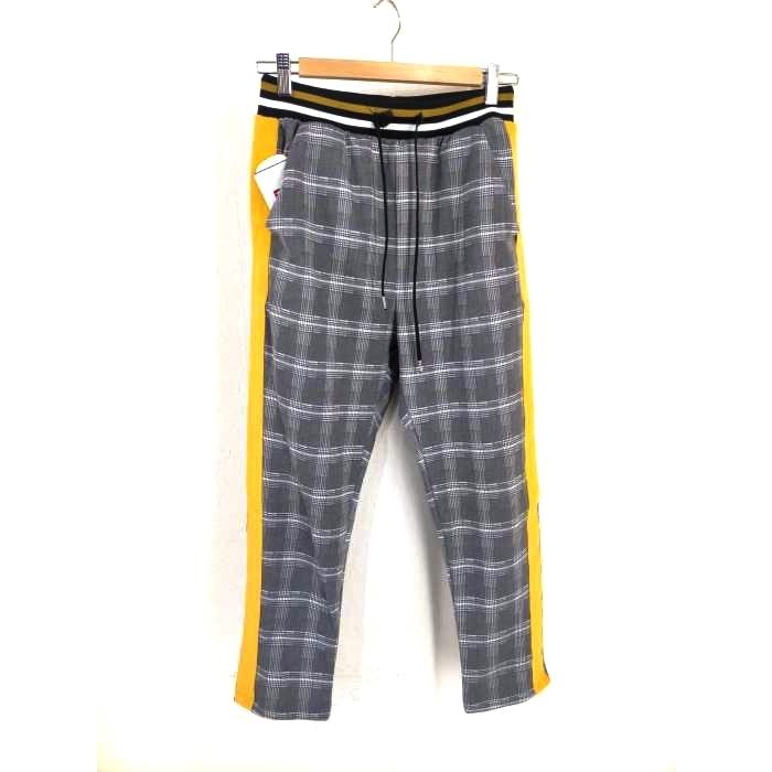 ザラ Zara サイドライン チェック柄イージーパンツ メンズ S 中古 201228 3318600183274 ブランド古着販売のbazzstore 通販 Yahoo ショッピング