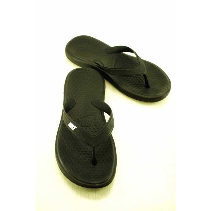 ナイキ Nike トングサンダル ビーチサンダル メンズ 中古 ブランド古着バズストア 0331 ブランド古着販売のbazzstore 通販 Yahoo ショッピング