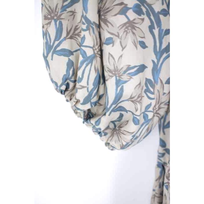 エミアトリエ Emmi Atelier バックオープン花柄ワンピース レディース 0 中古 古着 ブランド古着販売のbazzstore 通販 Yahoo ショッピング