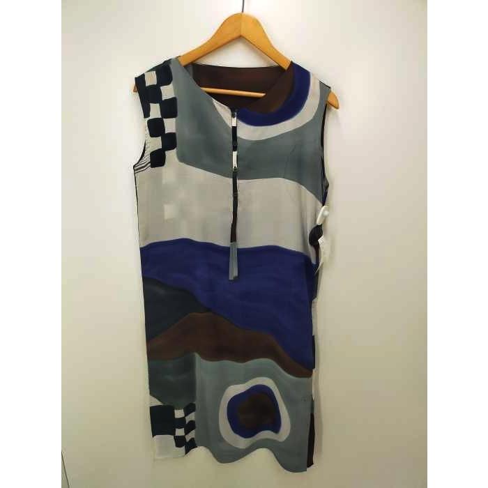 イッセイミヤケ Issey Miyake シルクフロントハーフボタン総柄ノースリーブワンピース レディース 中古 古着 ブランド古着販売のbazzstore 通販 Yahoo ショッピング