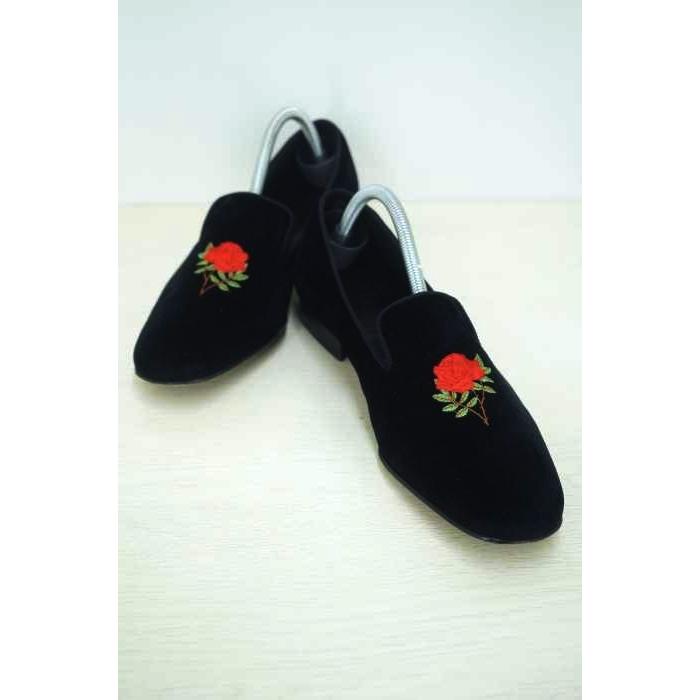 チャーチ Churchs ベロアバラ刺繍オペラシューズ メンズ 75 中古 古着 ブランド古着販売のbazzstore 通販 Yahoo ショッピング