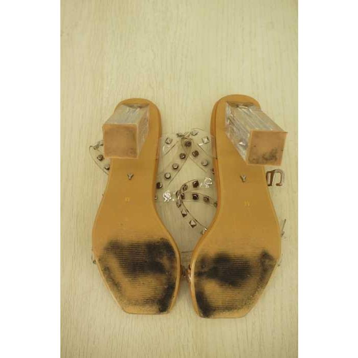 イエロー Yello スタッズ クリアサンダル レディース M 中古 ブランド古着バズストア 0604 ブランド古着販売のbazzstore 通販 Yahoo ショッピング