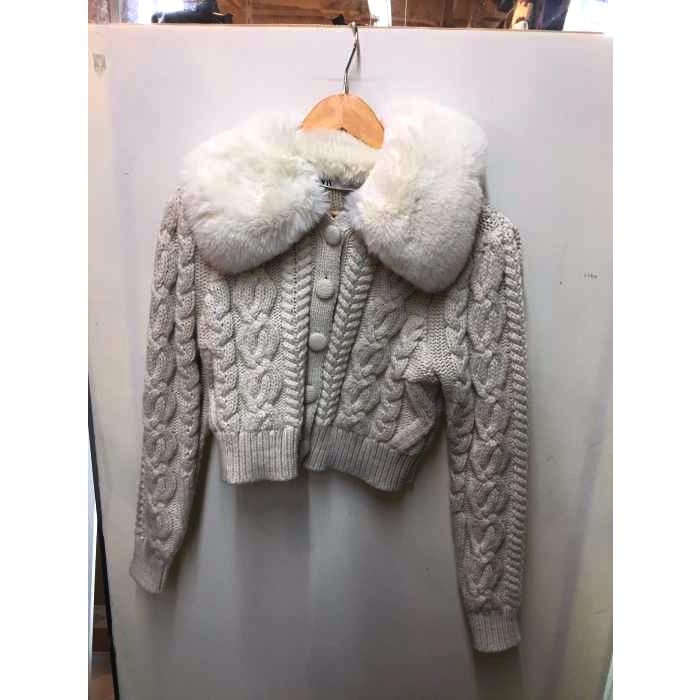 ザラ Zara コントラストニットフェイクファージャケット カーディガン レディース S 新着 中古 ブランド古着バズストア 1113 ブランド古着販売のbazzstore 通販 Yahoo ショッピング
