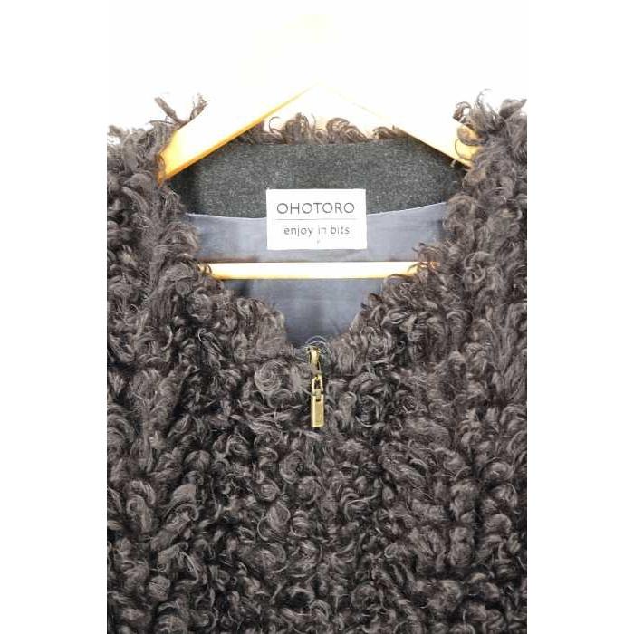 オオトロ Ohotoro モコモコ Mcmc Outer ファーコート レディース 中古 1125 ブランド古着販売のbazzstore 通販 Yahoo ショッピング